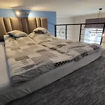 Antresola - Parkowe Apartamento Gniezno