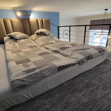 Antresola - Parkowe Apartamento Gniezno