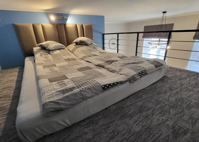 Antresola - Parkowe Apartamento Gniezno